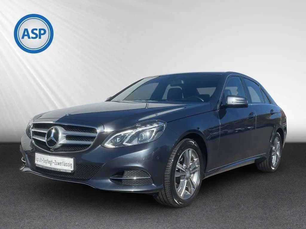 Main__Slider__Photo:Mercedes-Benz E-Class 400 CGI 7G-Tronic Avantgarde LED PANO NAVI RFK 06/2015-0