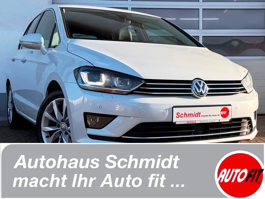 Main__Slider__Photo:Volkswagen Golf Sportsvan Highline Leder 04/2017-0