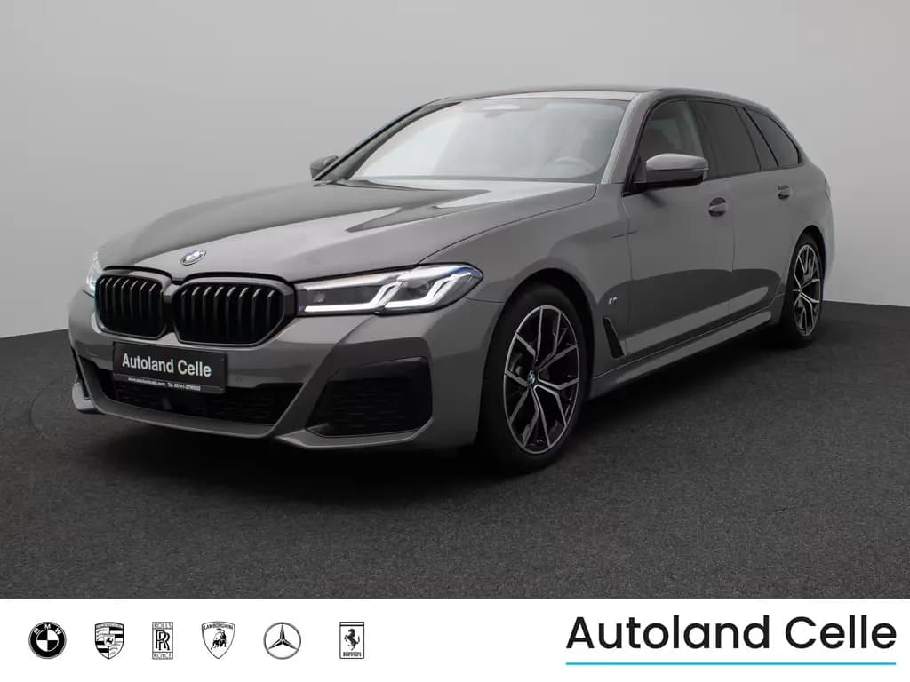 Main__Slider__Photo:BMW 5 Series 520d M Sport DAB H/K Ad.LED Stop&Go Alarm 19Zoll 12/2021-0