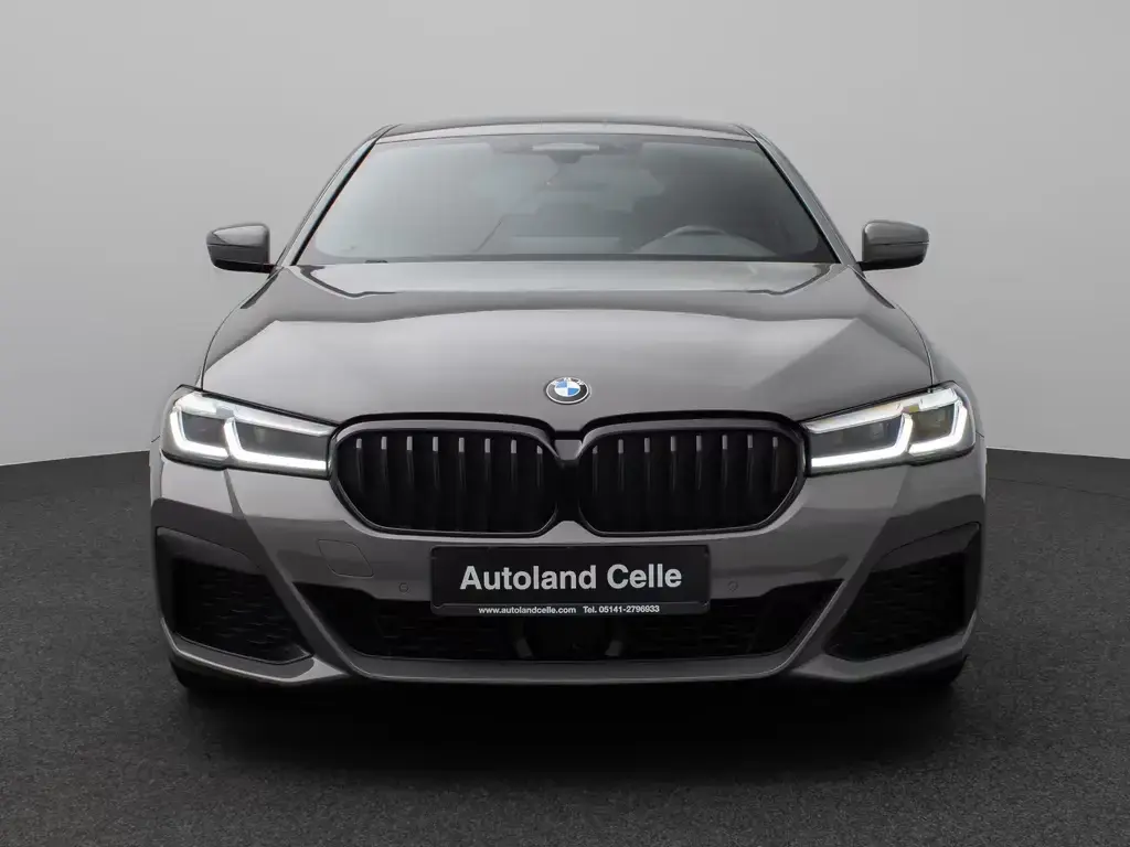 Main__Slider__Photo:BMW 5 Series 520d M Sport DAB H/K Ad.LED Stop&Go Alarm 19Zoll 12/2021-1