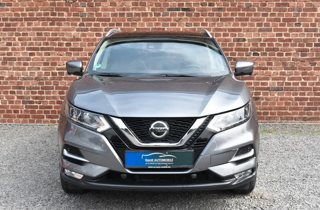 Main__Slider__Photo:Nissan Qashqai 1.3 1HAND PANO 360° NAVI TLEDER TEMPOMAT 07/2019-1