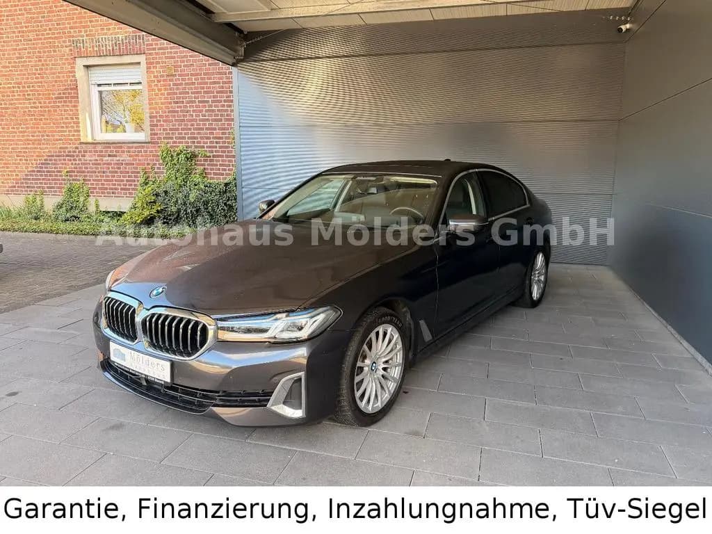 Main__Slider__Photo:BMW 5 Series 520 d Luxury Line*Garantie*Laser*Navi*359€ mtl. 04/2023-0