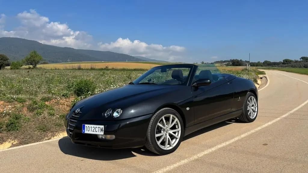 Main__Slider__Photo:Alfa Romeo Spider 2.0 JTS 16V 119000km in a perfect shape 01/2004-0