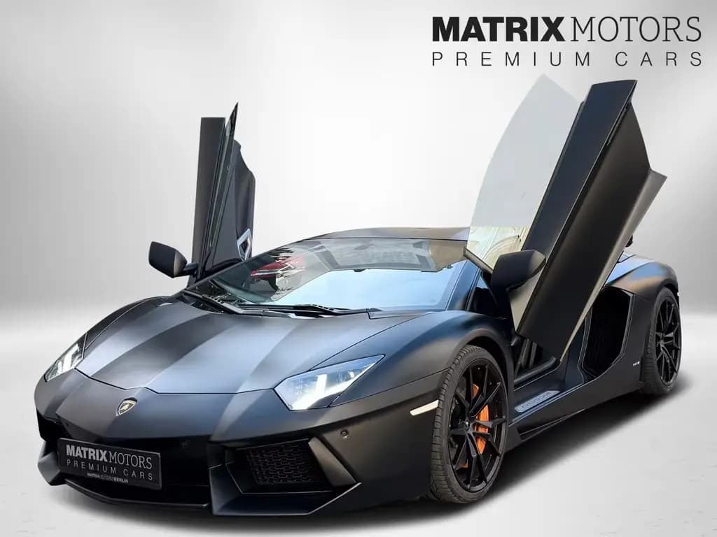 Main__Slider__Photo:Lamborghini Aventador LP 700-4 | Lift Carbon Kamera Capristo 02/2012-0
