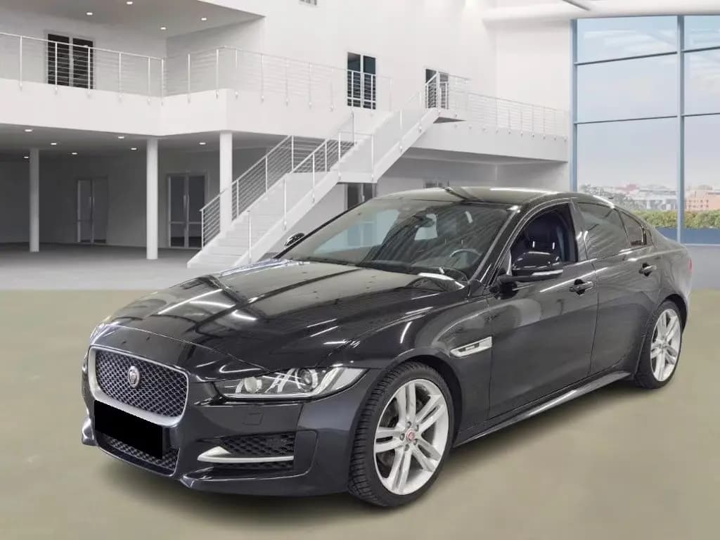 Main__Slider__Photo:Jaguar XE 2.0D R-DYNAMIC Sport*NAVI*LED*ACC*1.HAND* 10/2018-0