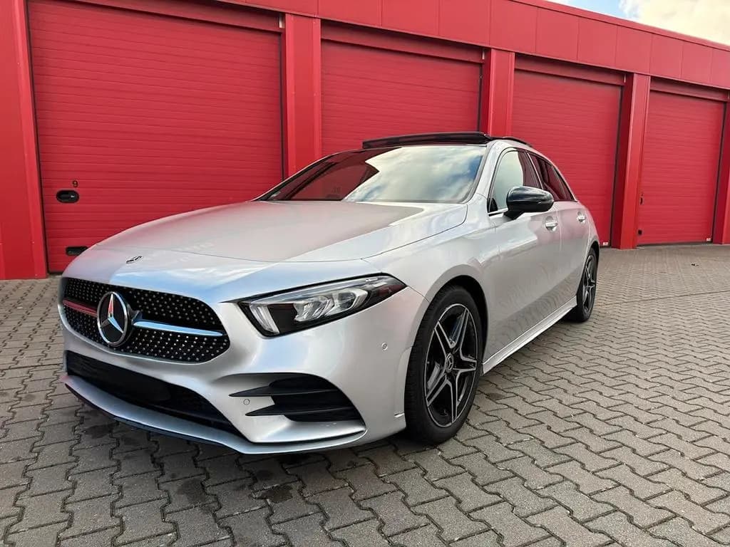 Main__Slider__Photo:Mercedes-Benz A-Class 200 - AMG Line - Top gepflegt 05/2022-0