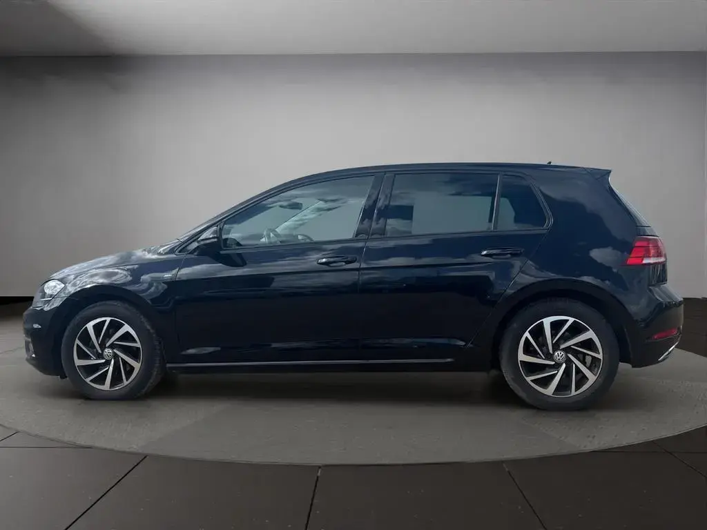 Main__Slider__Photo:Volkswagen Golf 7 Lim. Join BMT/DSG/CarPlay/Light-Assist 11/2018-1