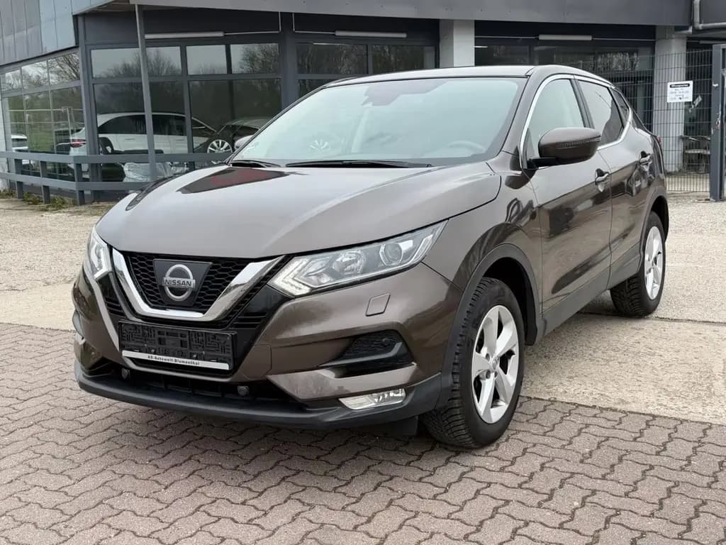 Main__Slider__Photo:Nissan Qashqai Acenta 11/2017-0