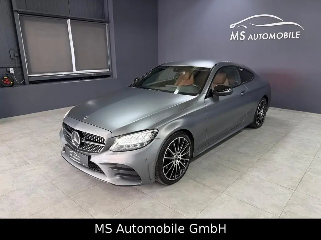 Main__Slider__Photo:Mercedes-Benz C-Class 200 Coupe AMG Line Memory/BurM/VirtualCockpit 05/2019-1