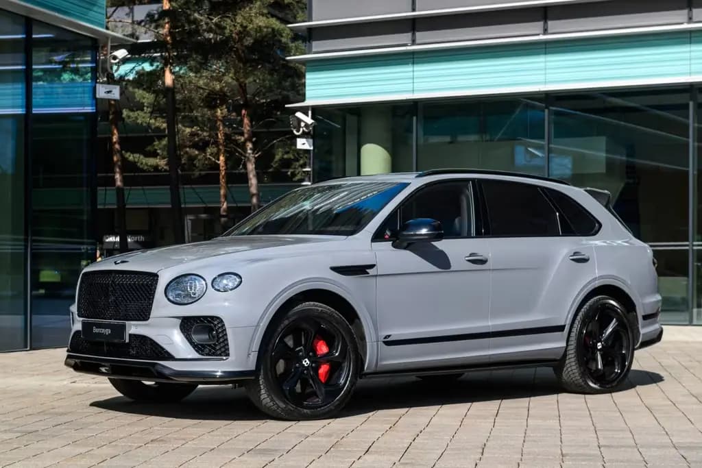 Main__Slider__Photo:Bentley Bentayga 4.0 V8 S 4WD Autom. 10/2023-0