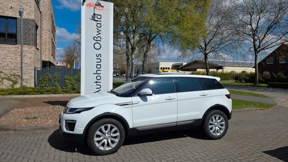 Main__Slider__Photo:Land Rover Range Rover Rover Evoque SE Allrad 9G LH, P-Dach/Leder 01/2018-0