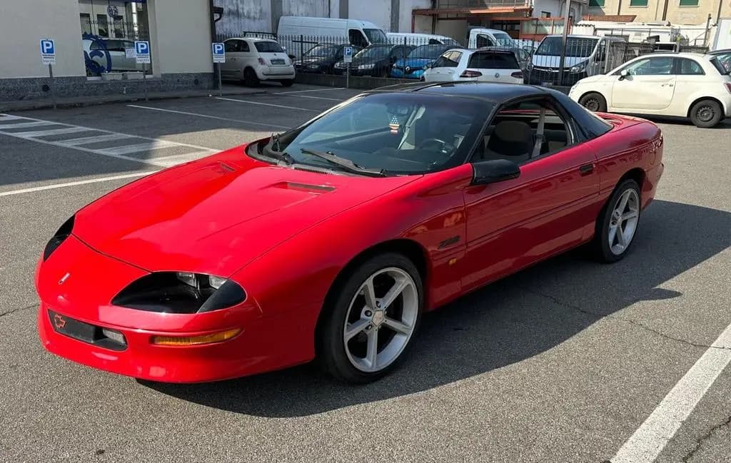 Main__Slider__Photo:Chevrolet Camaro z28 5.7 v8 08/1994-0