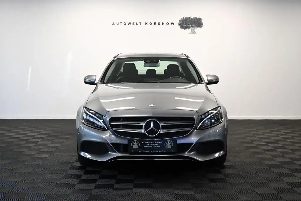 Main__Slider__Photo:Mercedes-Benz C-Class 180 *LED *AHK *2-ZONEN *SHZ *KAMERA *AMBIENTE 05/2016-1