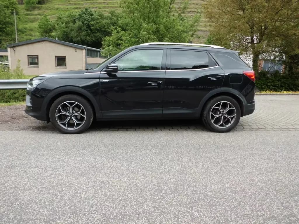 Main__Slider__Photo:Ssangyong Korando 1.6 e-XDi Diesel Sapphire 4WD 02/2020-0