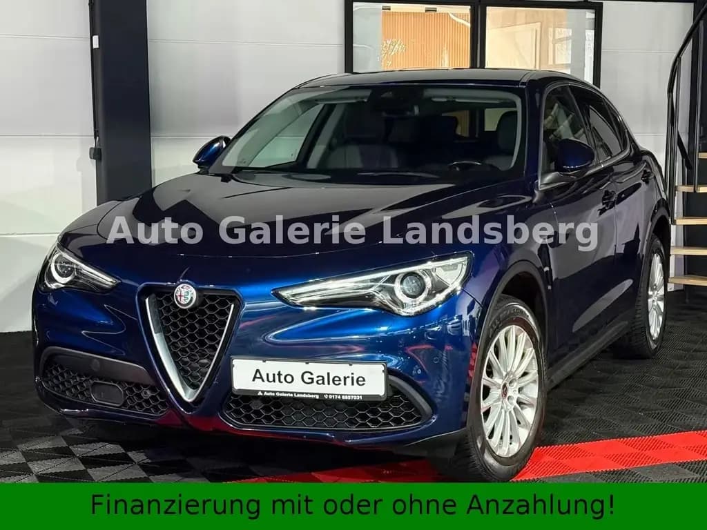 Main__Slider__Photo:Alfa Romeo Stelvio Super Q4*Allrad*Leder*Navi*Xenon*Keyles* 07/2017-0