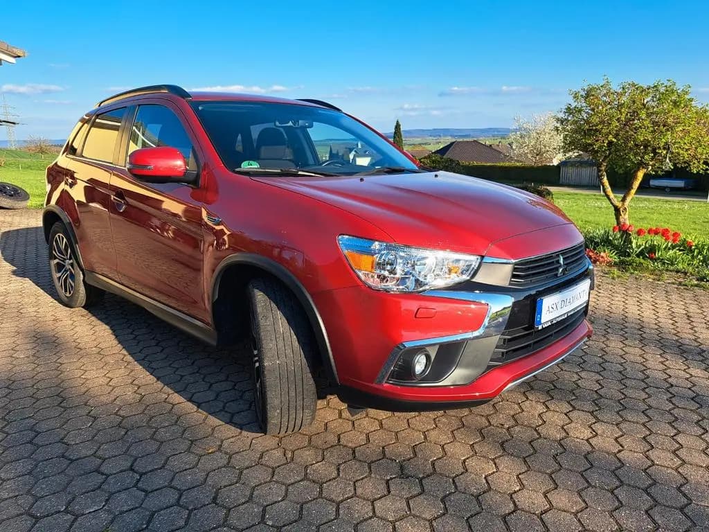 Main__Slider__Photo:Mitsubishi ASX 1.6 MIVEC Diamant Edition+ | AHK 06/2017-0