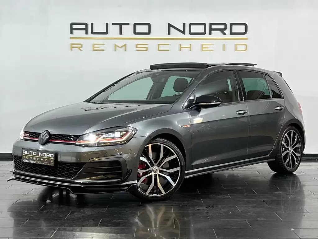 Main__Slider__Photo:Volkswagen Golf GTI Performance *Pano*Virtual*Kamera*DCC* 12/2018-0