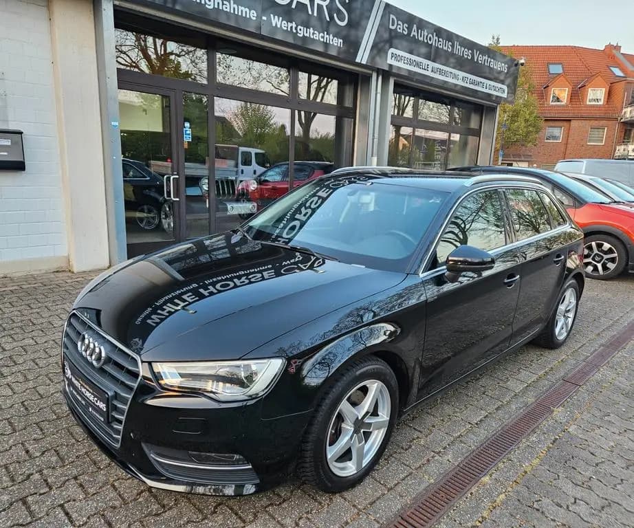 Main__Slider__Photo:Audi A3 Sportback ULTRA BiXENON AUTOMATIK LED 1.HAND 01/2016-0