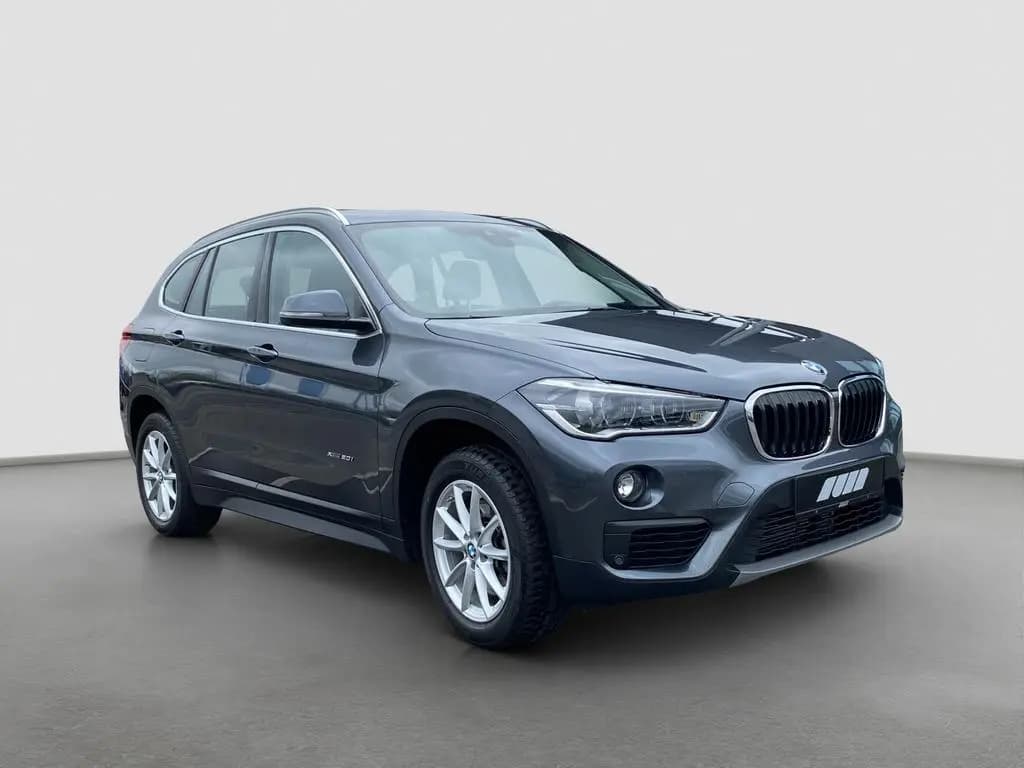 Main__Slider__Photo:BMW X1 xDrive 20i (Advantage Navi LED AHK RFK) 02/2018-0