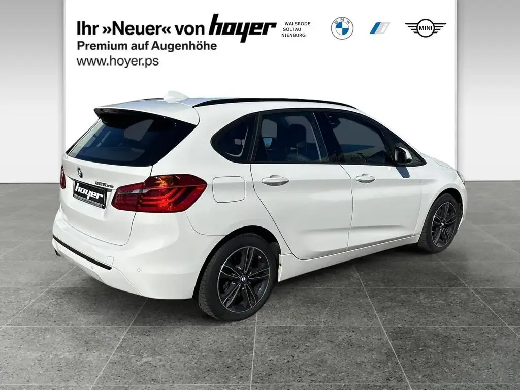 Main__Slider__Photo:BMW 2 Series iPerformance Active Tourer Sport Line LED 05/2020-1