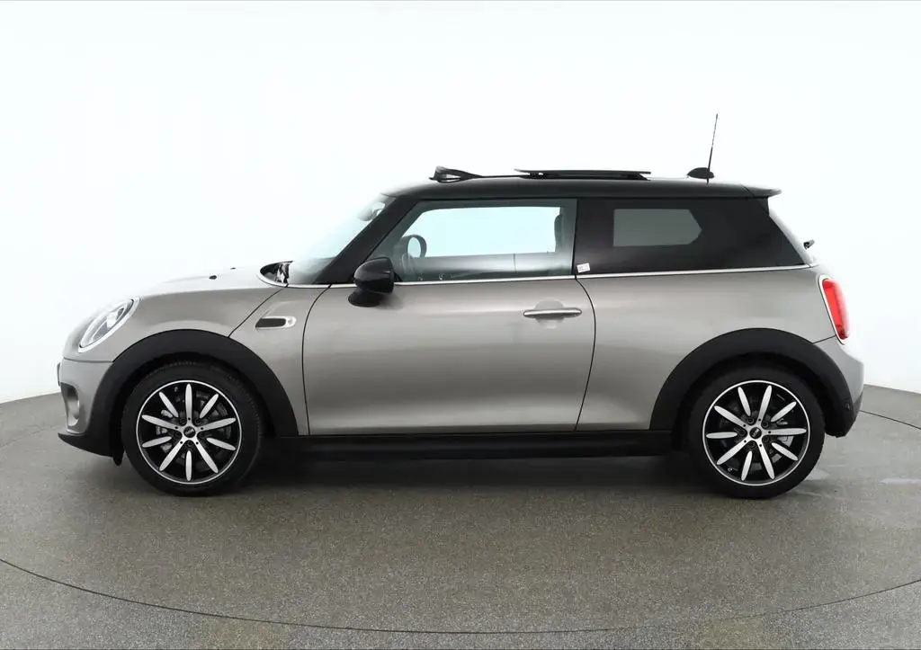 Main__Slider__Photo:MINI Cooper 1.5 LED Panorama Teilleder Sportsitze USB 01/2019-1