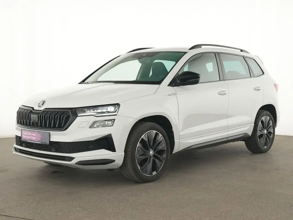Main__Slider__Photo:Skoda Karoq Sportline AHK|ACC|LED|Kamera|Kessy|CarPlay 03/2023-1