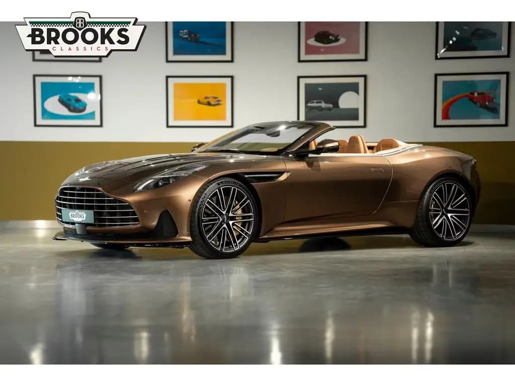 Main__Slider__Photo:Aston Martin DB12 Volante 4.0 V8 4.0 V8 nur 1.806 km | Orgina 02/2024-0
