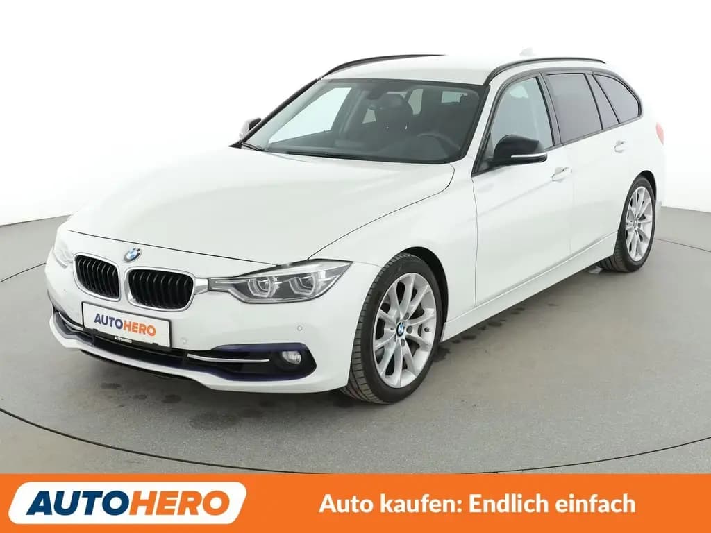 Main__Slider__Photo:BMW 3 Series 330i Sport Line *NAVI*LED*HUD*CAM*TEMPO*SHZ*ALU* 05/2016-0