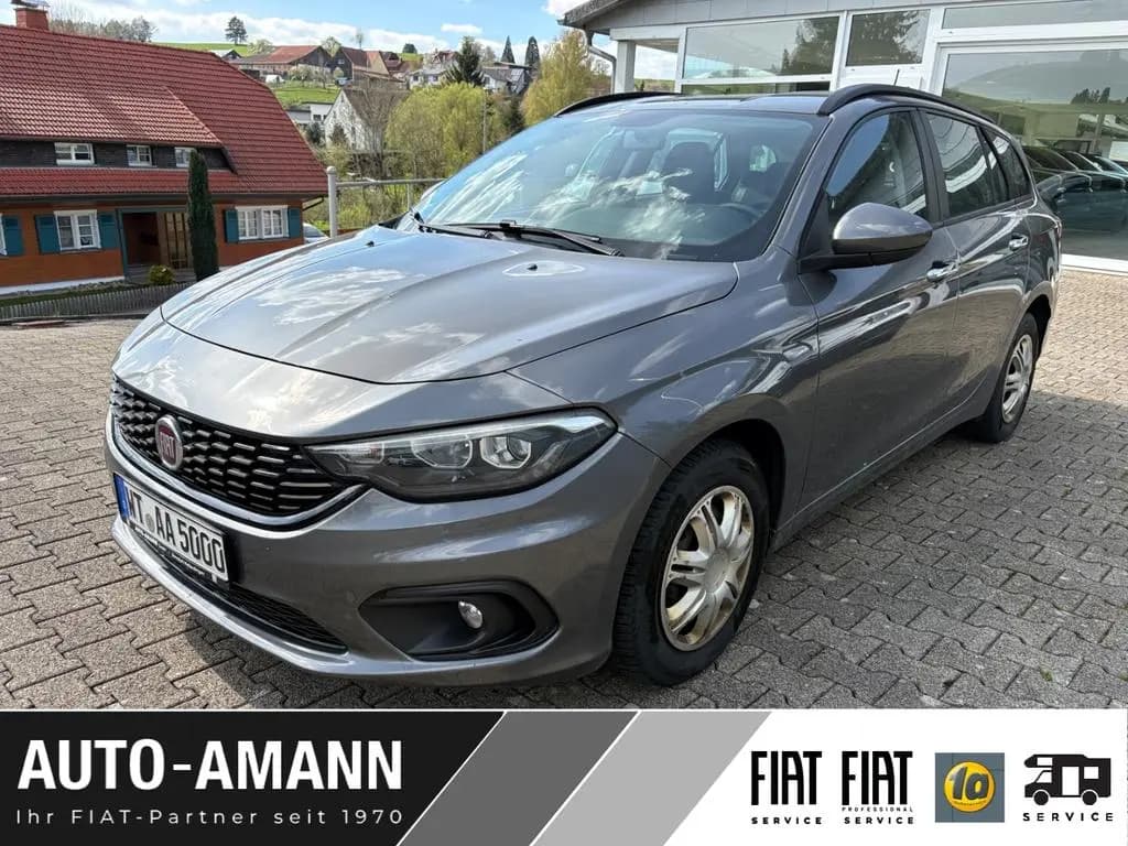 Main__Slider__Photo:Fiat Tipo Kombi MY18 1.6 MultiJet Easy 88kw 04/2017-0