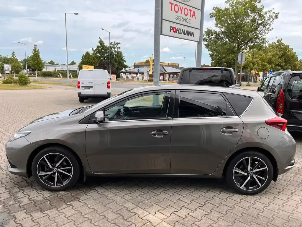 Main__Slider__Photo:Toyota Auris 1.2 Edition S-Plus KAMERA*SH 12/2017-1