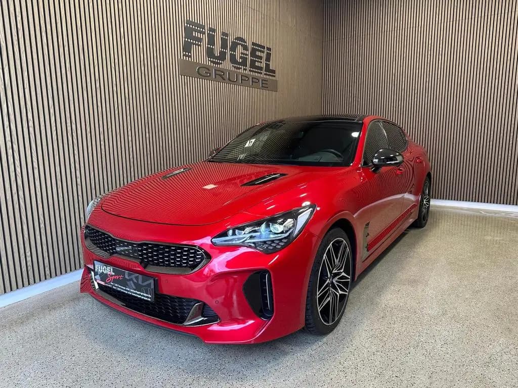 Main__Slider__Photo:Kia Stinger 3.3 V6 T-GDI 4WD GT Pano|360°|Leder|Navi 04/2022-0
