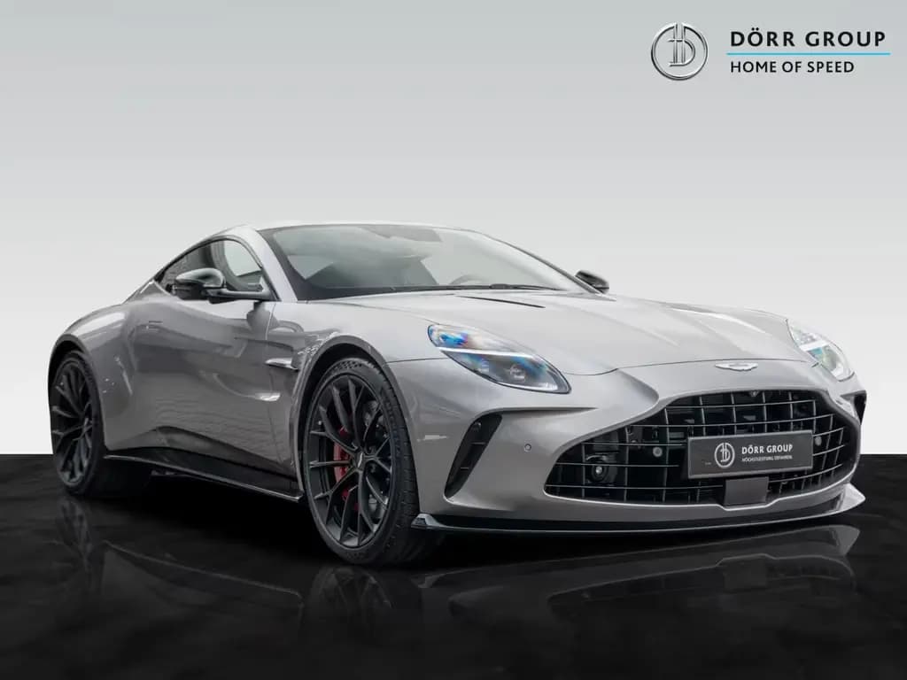 Main__Slider__Photo:Aston Martin V8 Vantage | Signature Paint | Jewellery Pack 02/2026-0