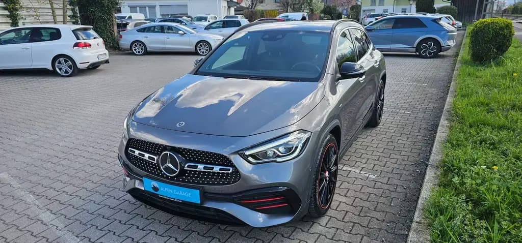 Main__Slider__Photo:Mercedes-Benz GLA-Class 1*AMG-Line*Leder*Kamera*DAB*APP* 10/2020-0