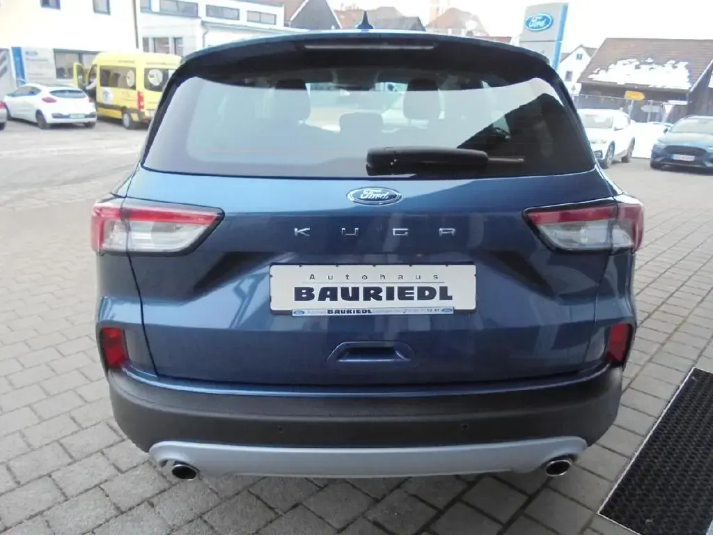 Main__Slider__Photo:Ford Kuga Cool & Connect [Navi Winter-Paket Tempomat] 02/2022-1