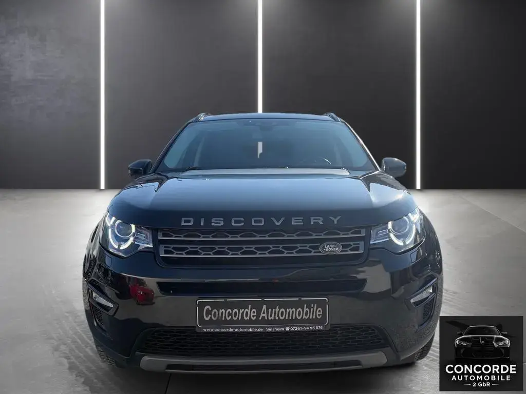 Main__Slider__Photo:Land Rover Discovery Sport SE AWD 06/2017-1
