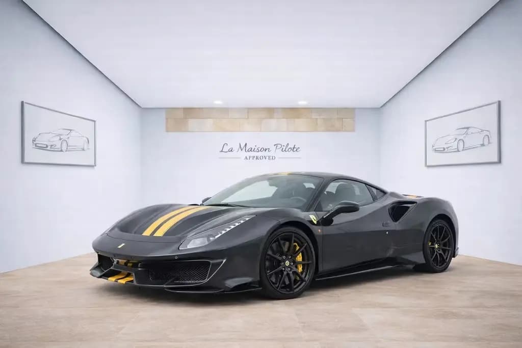 Main__Slider__Photo:Ferrari 488 Pista GTB Pista Coupé DCT 09/2020-0