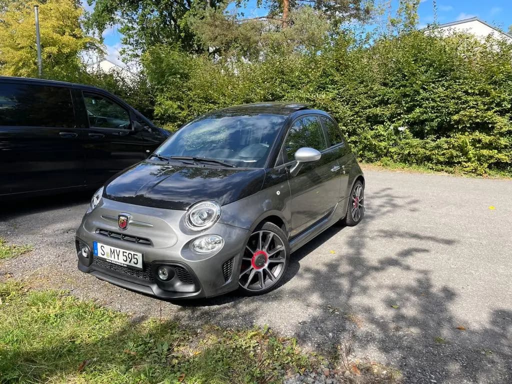 Main__Slider__Photo:Abarth 595 Turismo 1.4 T-Jet 16V 595 Turismo Turismo 09/2020-0