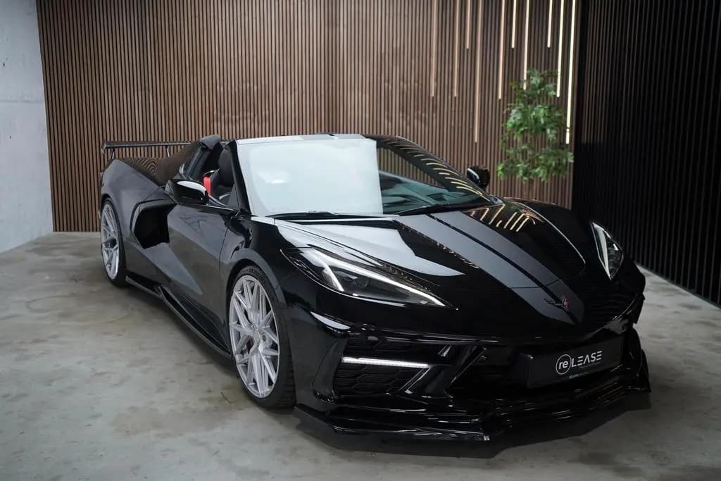 Main__Slider__Photo:Corvette C8 Stingray Convertible 08/2023-0