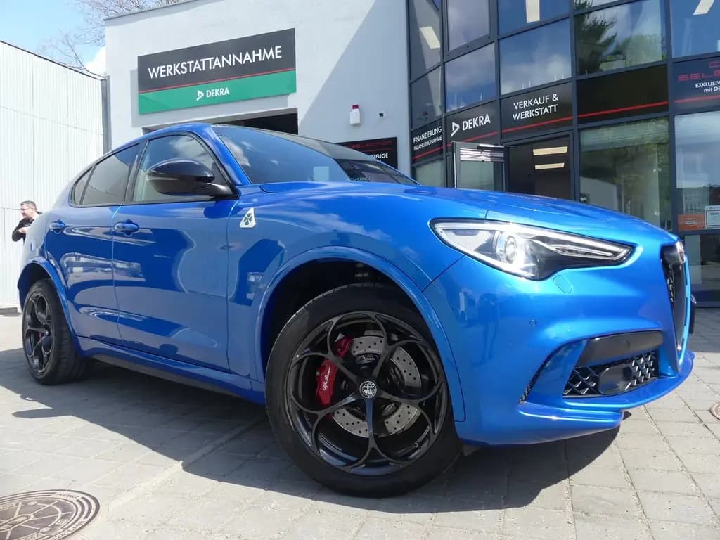 Main__Slider__Photo:Alfa Romeo Stelvio 2.9 Bi Turbo Q4 Quadrifoglio PANO/ACC/KA 03/2023-0