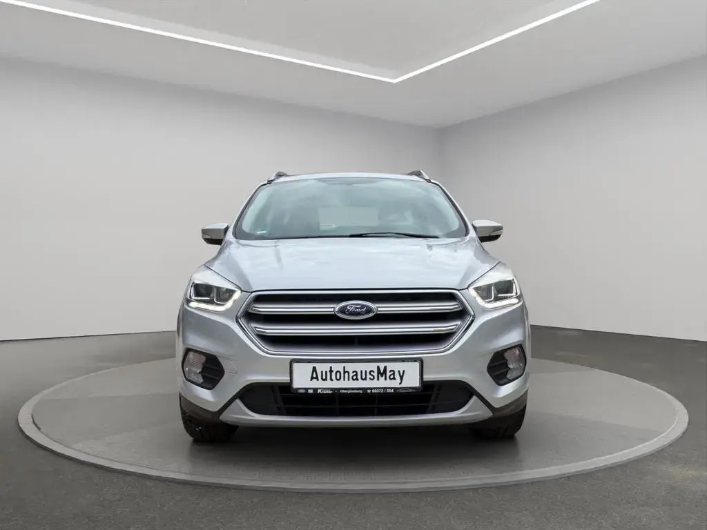 Main__Slider__Photo:Ford Kuga Cool & Connect 11/2018-1