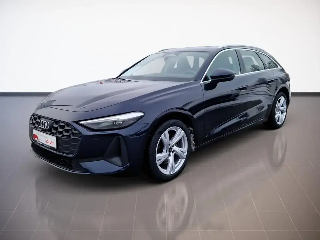 Main__Slider__Photo:Audi A5 Avant TFSI 150PS S-TRONIC R-KAMERA.ACC.VIRTUA 04/2025-1