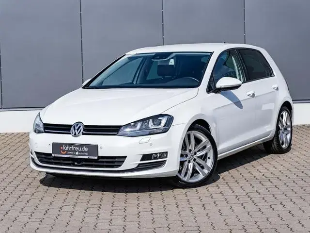 Main__Slider__Photo:Volkswagen Golf Highline 1.4 TSI DSG *LEDER*KAM*XENON*NAV* 09/2012-1