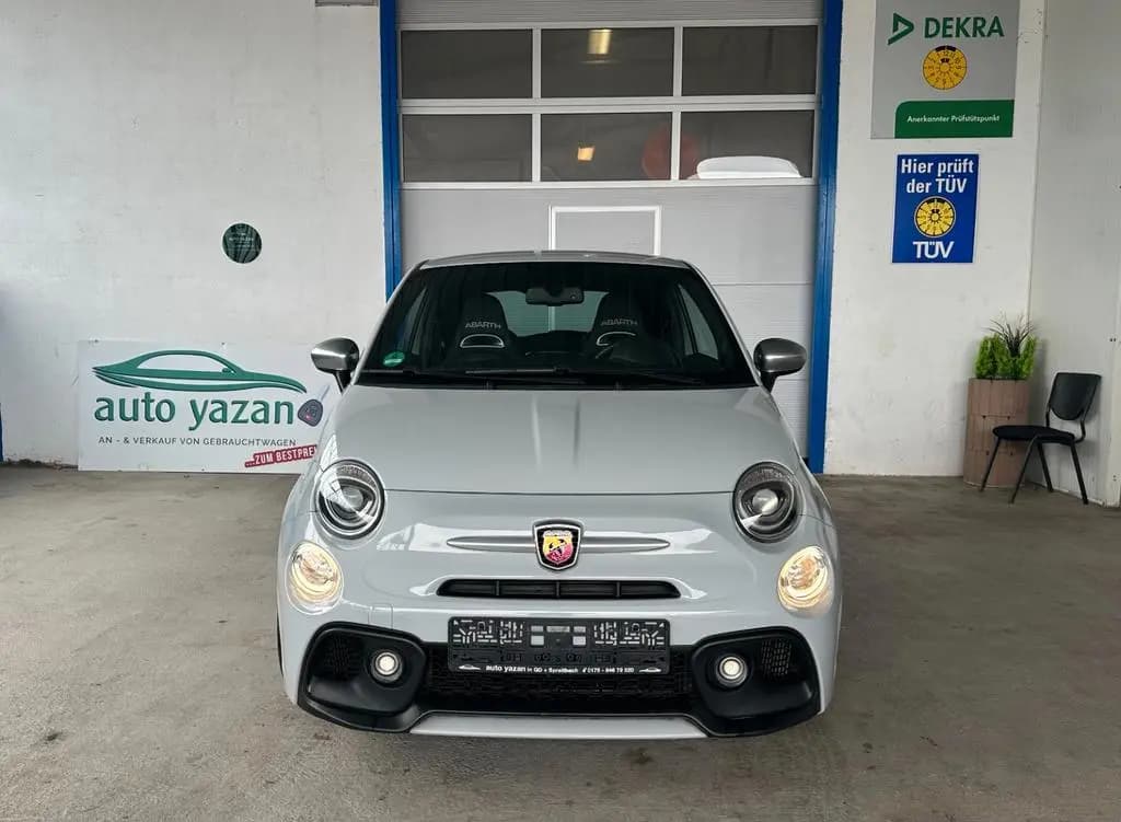 Main__Slider__Photo:Abarth 500 595 Turismo / beats / Navi / Leder 11/2016-0