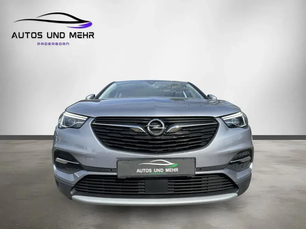Main__Slider__Photo:Opel Grandland Innovation Plug-in-Hybrid 4*Bi-LED+RFK 07/2020-1