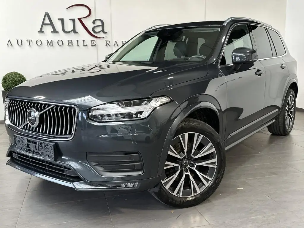 Main__Slider__Photo:Volvo XC90 B5 AWD Momentum Pro NAV+LED+VC+PANO+AHK+H&K 07/2021-1