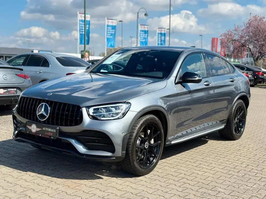 Main__Slider__Photo:Mercedes-Benz GLC-Class 200 Coupe 4Matic 9G-TRONIC"AMG-LINE"AMBIENTE 11/2020-1