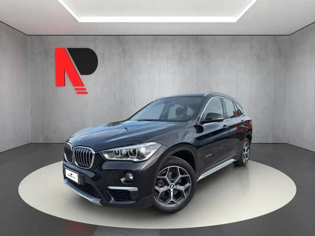 Main__Slider__Photo:BMW X1 Bmw X1 sDrive18d xLine 04/2017-0