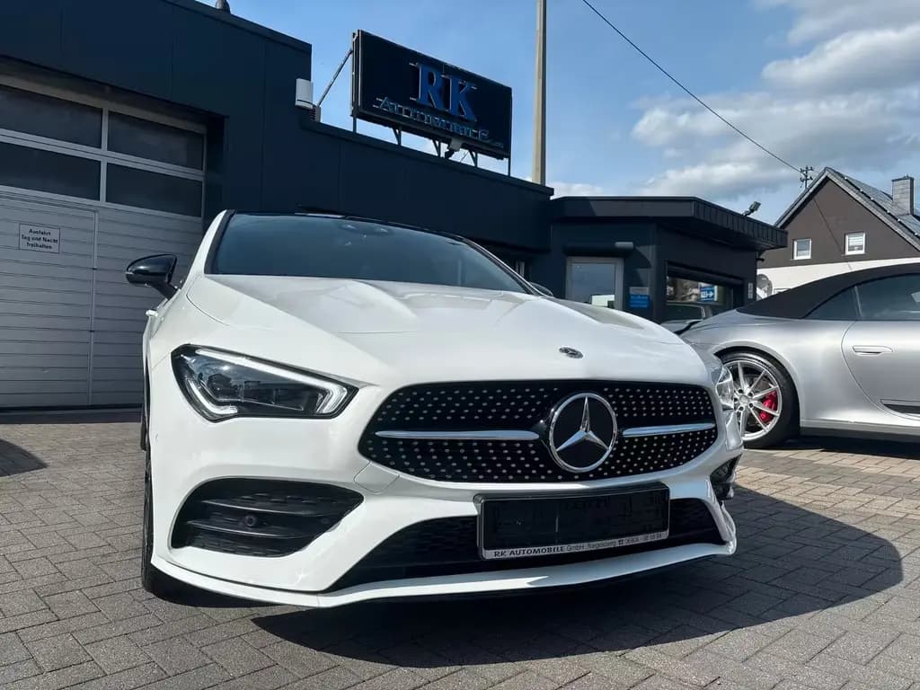 Main__Slider__Photo:Mercedes-Benz CLA 200 CLA AMG 07/2021-0