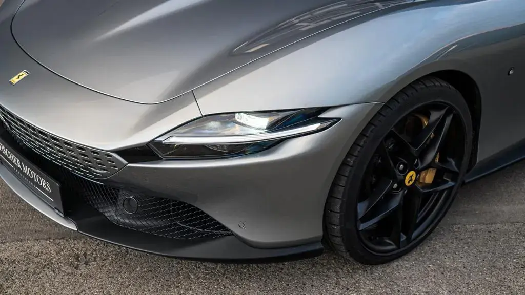 Main__Slider__Photo:Ferrari Roma Spider 03/2025-1