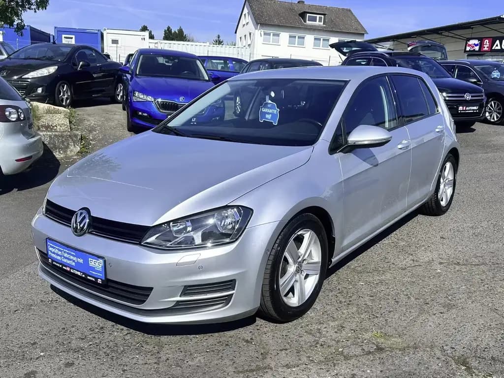 Main__Slider__Photo:Volkswagen Golf VII Lim. 1.4TSI SitzHz PDC Keyless 1.Hand 02/2013-0
